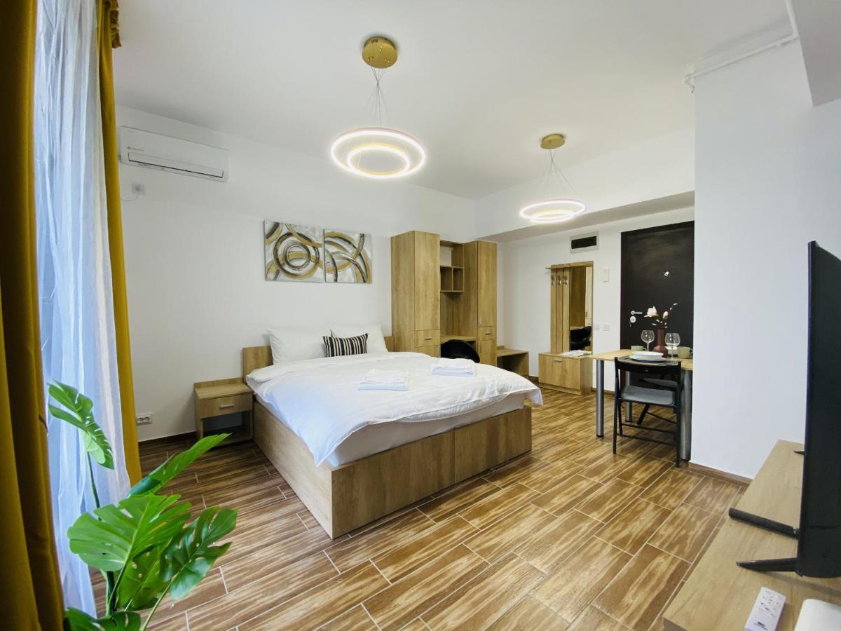 New City Studios With Balcony Bucharest Exterior photo